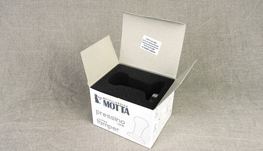 Motta Tamper Competition | ø 58,4 mm |  flach | Holzgriff | Esche | dunkelbraun, rot bzw. schwarz gebeizt | Pressino caffé | Made in Italy