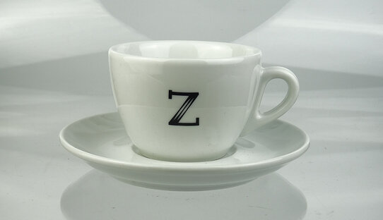 Edition Spiekermann | Cappuccino-Tassen mit A bis Z | FF Scala Jewel Crystal | max. 167 ml | Made in Italy & Germany