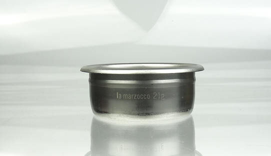 Original La Marzocco | Doppel-Sieb | Edelstahl | ridged | ø 58 mm | 14 gr | H 22,0 mm