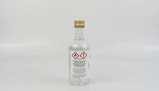 Hand-Desinfektionsmittel von Ginsanity | Viruzid | 50 ml | Made in Germany