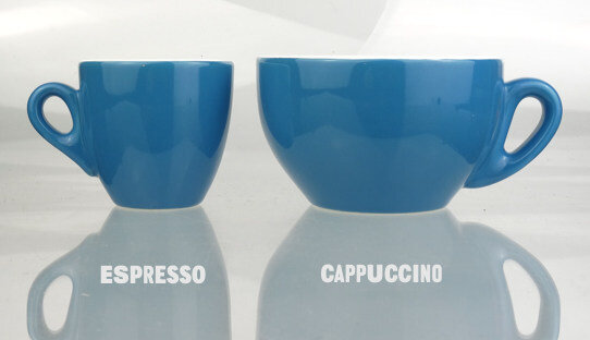 Dickwandige Cappuccino-Tasse »Bar Italia« | blau | Nuova Point | 200 ml