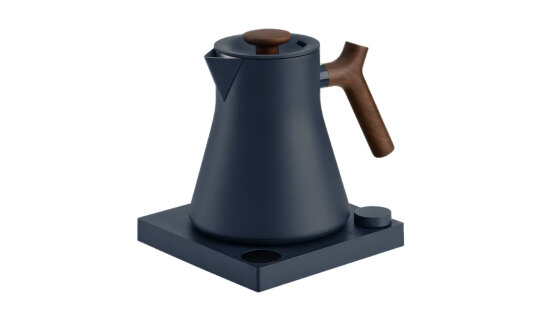 Fellow Wasserkessel »Corvo EKG PRO« | Edelstahl | schwarz + Walnuss-Griff | 0,9 l